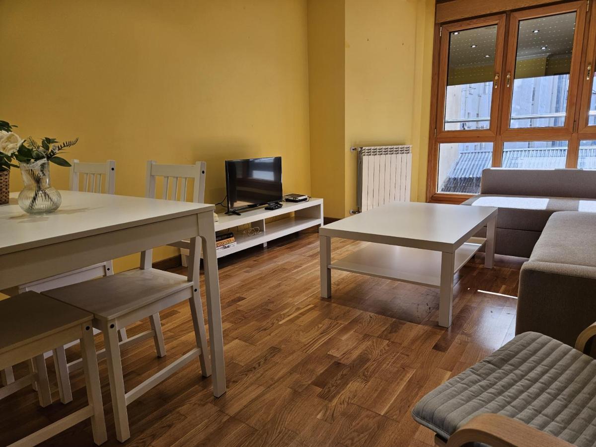 196A Acogedor Apartamento En Gijón Exterior foto