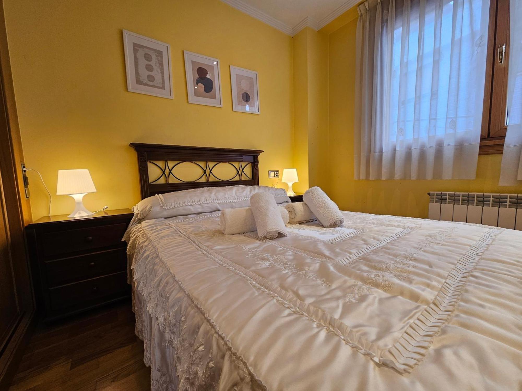 196A Acogedor Apartamento En Gijón Exterior foto