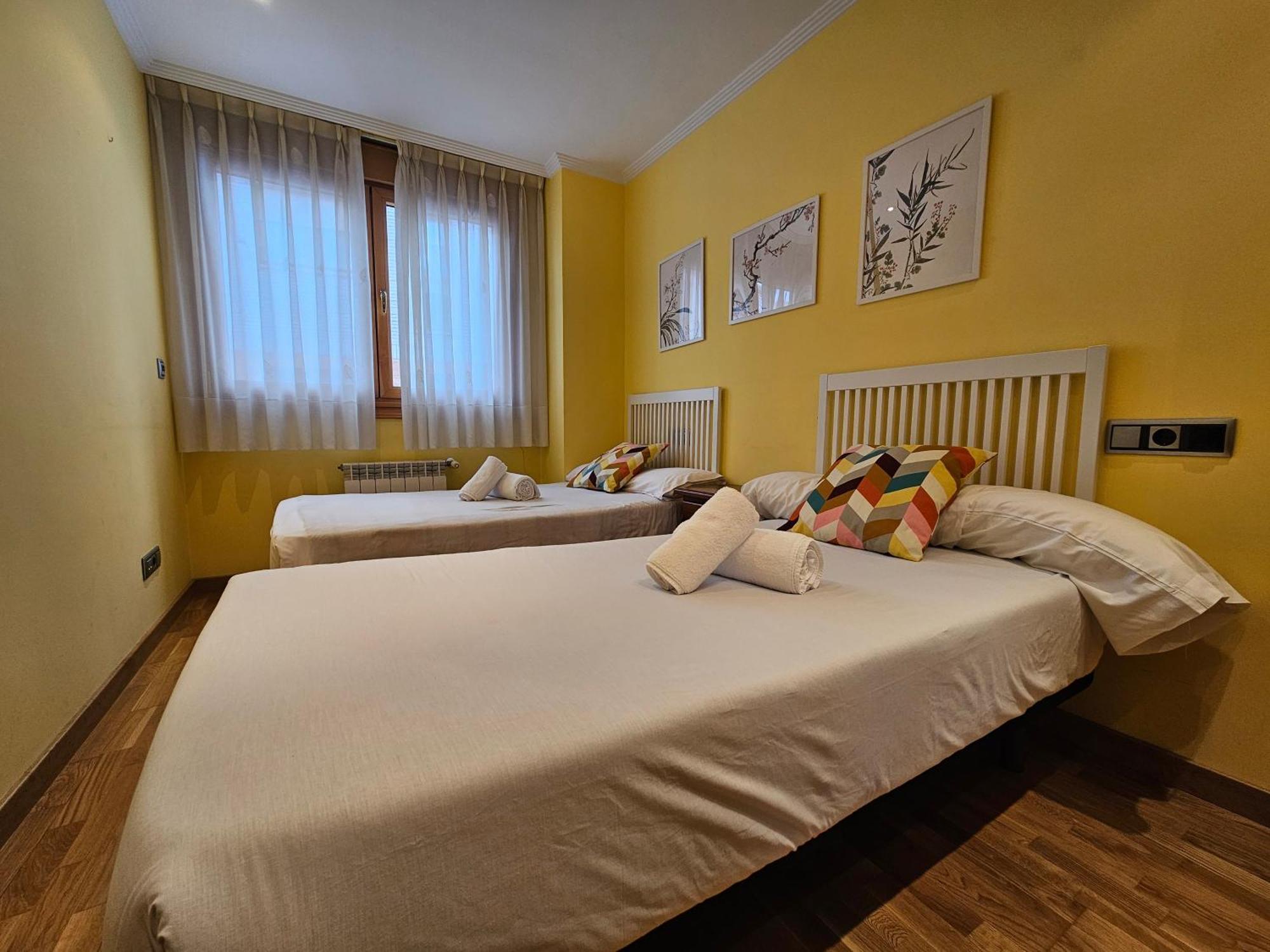 196A Acogedor Apartamento En Gijón Exterior foto
